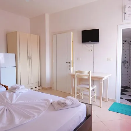 Vila Fredi Ksamil Extérieur photo