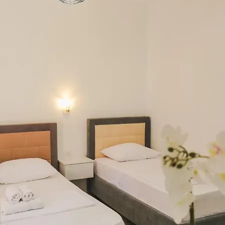 Vila Fredi Ksamil Extérieur photo