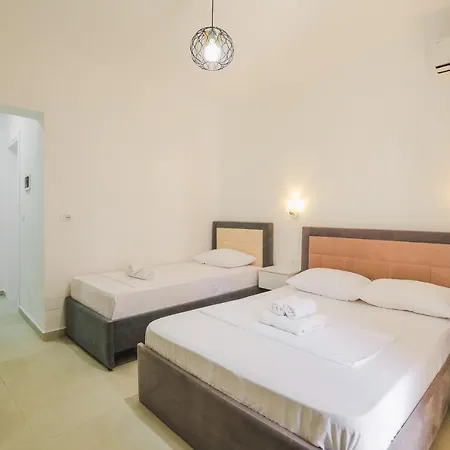 Vila Fredi Ksamil Extérieur photo