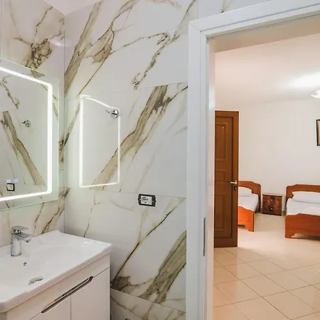 Vila Fredi Ksamil Extérieur photo