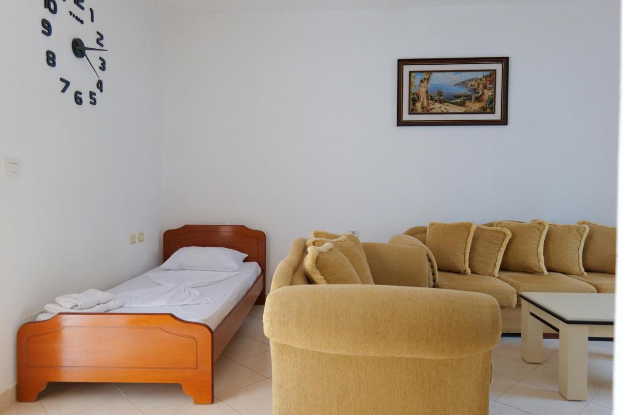 Fredi Apartman *